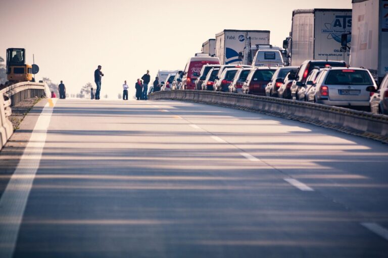 Common Mistakes to Avoid When Pursuing Car Accident Claims