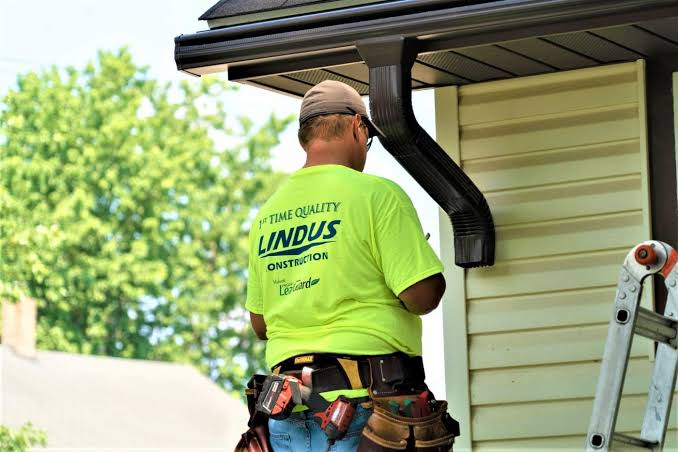 What to Expect When Hiring Gutter Contractors in Great Falls